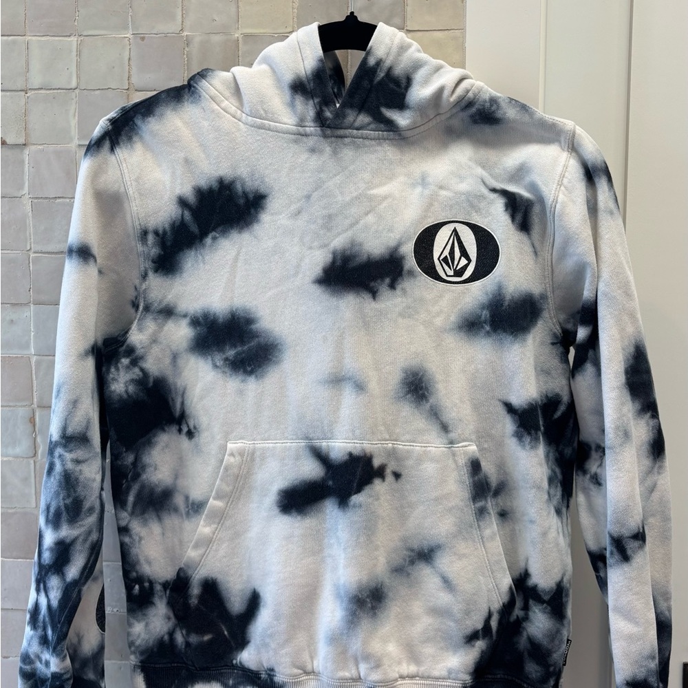 Volcom youth Large tie-dye pullover hoodie in black + white / gray size L